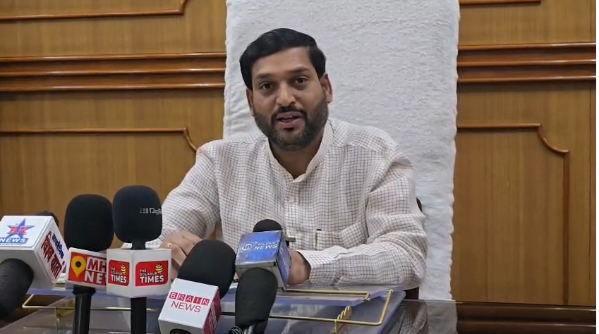 सोलापूरकरांना वेळेत व सुरळीत पाणीपुरवठा करण्यासाठी प्रशासनाने ठोस नियोजन करावे – महापौर विनायक कोंड्याल