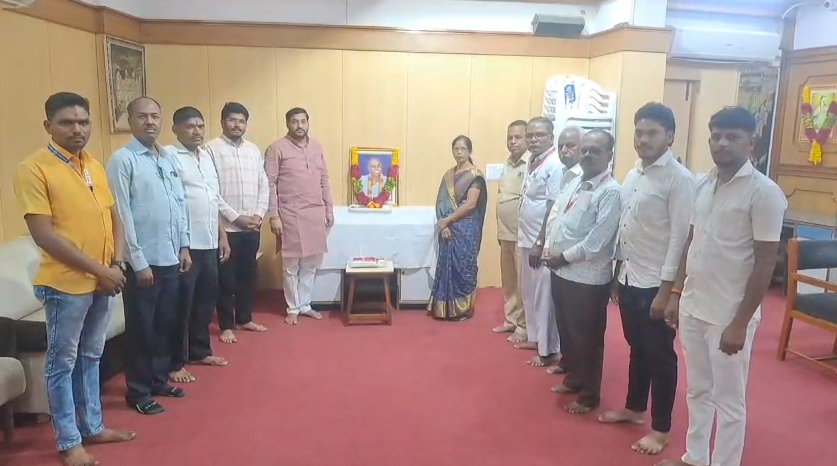 संत तुकडोजी महाराज  जयंती