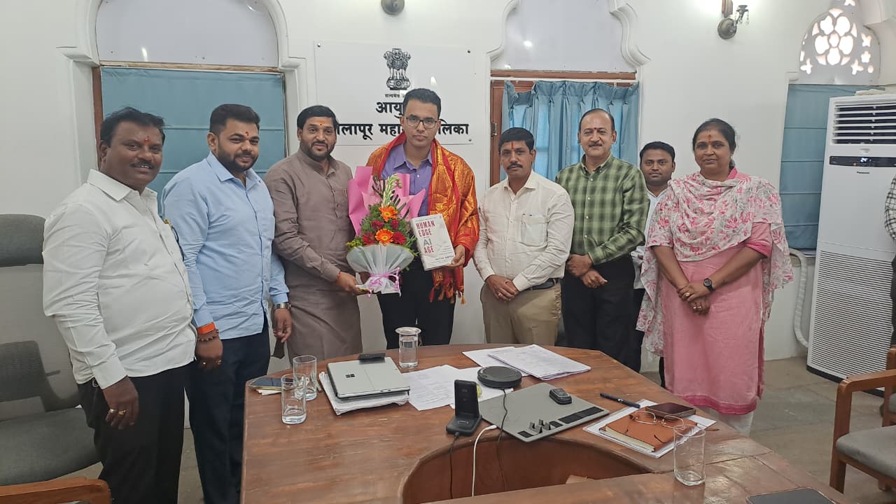 Solapur Municipal Commissioner Dr. Sachin Ombase's birthday