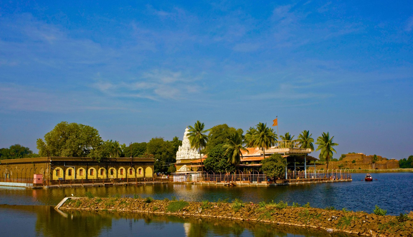 सिद्धेश्वर मंदिर